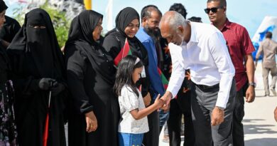 ދިވެހިރާއްޖޭގެ ރައީސުލްޖުމްހޫރިއްޔާ އއ. ހިމަންދޫއަށް ޒިޔާރާތްކުރުން
